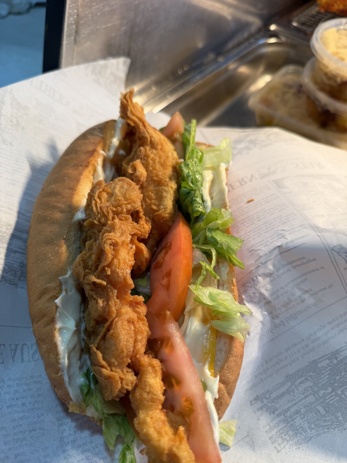 Crispy chicken tender roll with fresh salad